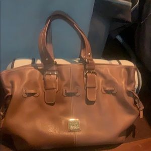 Dooney and Bourke Large Pebble grain Chiara bag